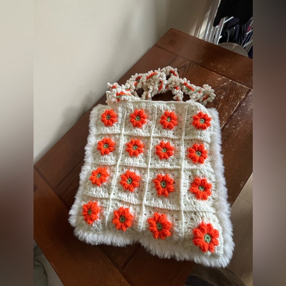 Handmade Crochet Floral Tote Bag - Cream and Orange - Picture 4 of 10
